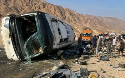وفاة سيدة من مخيم الحسين إثر حادث حافلة نويبع – دهب
