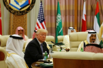 ترمب يلتقي قادة الخليج لبحث مسار الحرب مع إيران