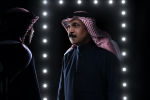استعان بمرافقيه أثناء المشي.. أحدث ظهور لعبد الله الرويشد يثير قلق جمهوره