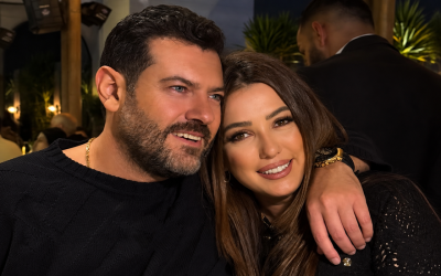 “100/100 حلاوته”.. عمرو يوسف يغازل كندة علوش ويدعم أبطال “50/50”