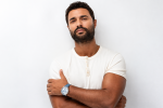 “أحمد مش مغفل”.. كريم فهمي يرد على أنباء تدخله وزوجته في طلاق شقيقه وهنا الزاهد