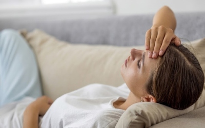 نقص الحديد الصامت… كيف يتسلل إلى جسم المرأة دون أن يظهر في فحص الدم؟