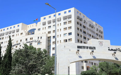 وزارة الصحة تعدّل ساعات دوامها لحسم ملف الوافدين (التفاصيل)