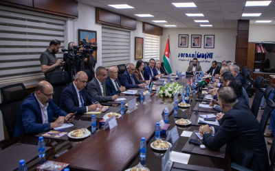 وزير السياحة يبحث ونظيره الفلسطيني تعزيز التعاون بين البلدين