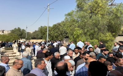 أسرة جامعة اليرموك وكلية الإعلام تشارك في تشييع جثمان الدكتور عبدالناصر طبيشات